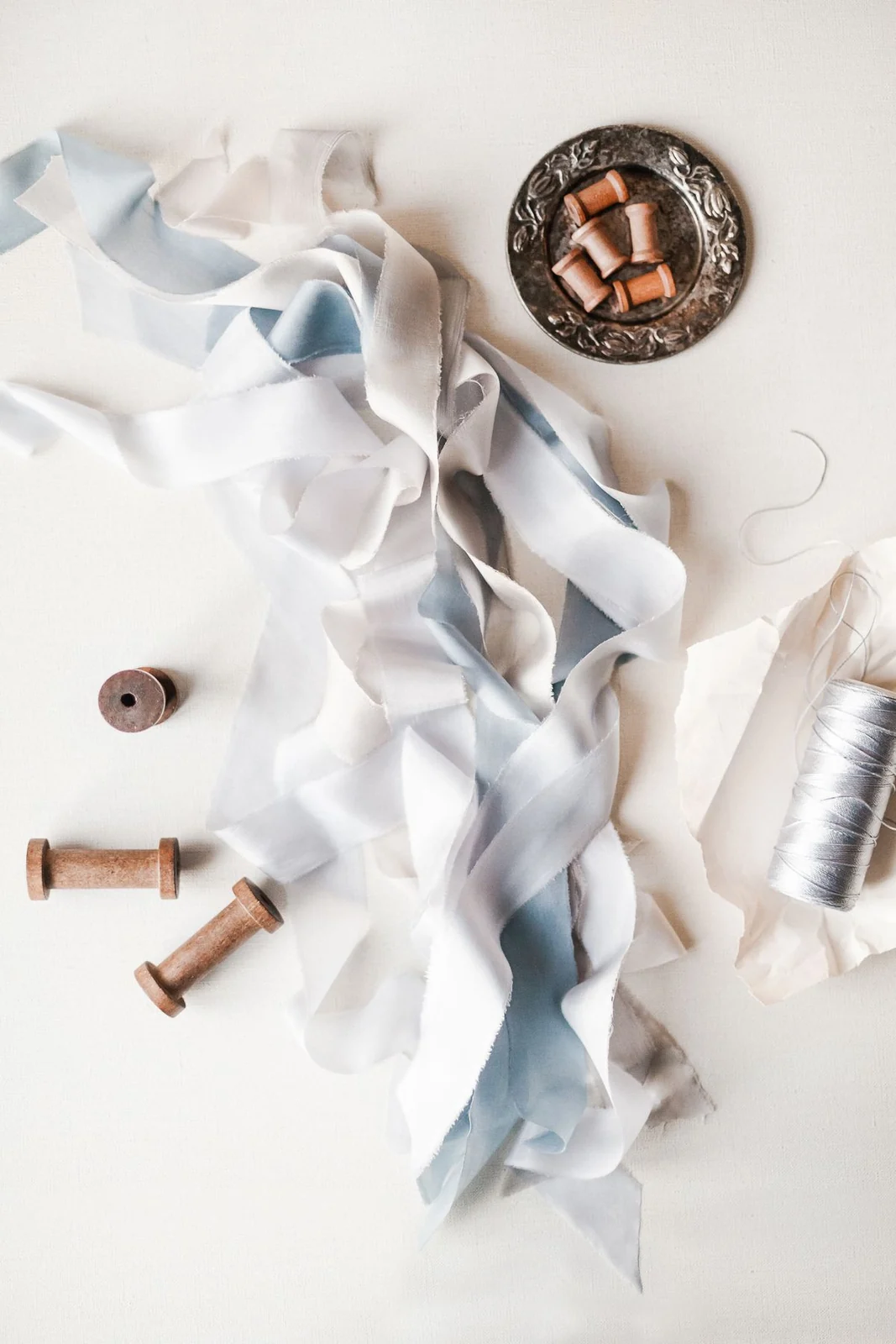 Gift hamper budget guide: plan the full cost before you buy — illustrative presentation
